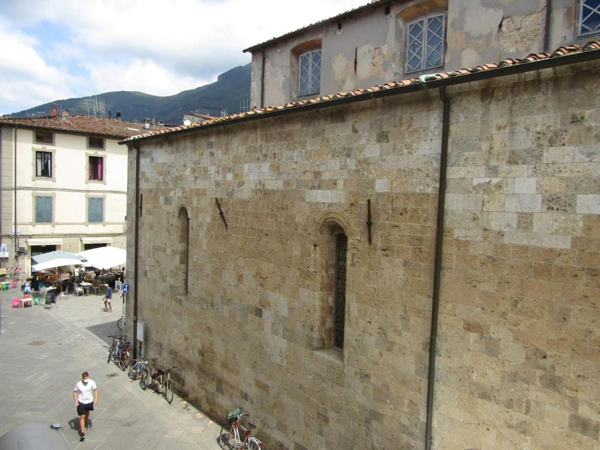 Appartamento In Centro Storico. Camaiore Exterior foto
